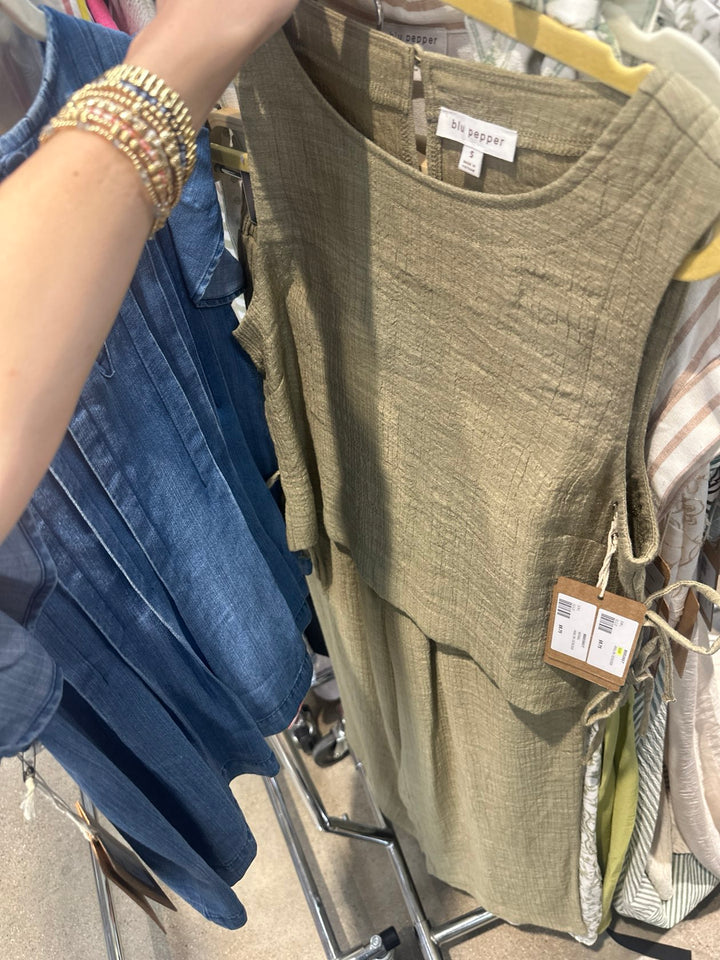 Simple Olive Top