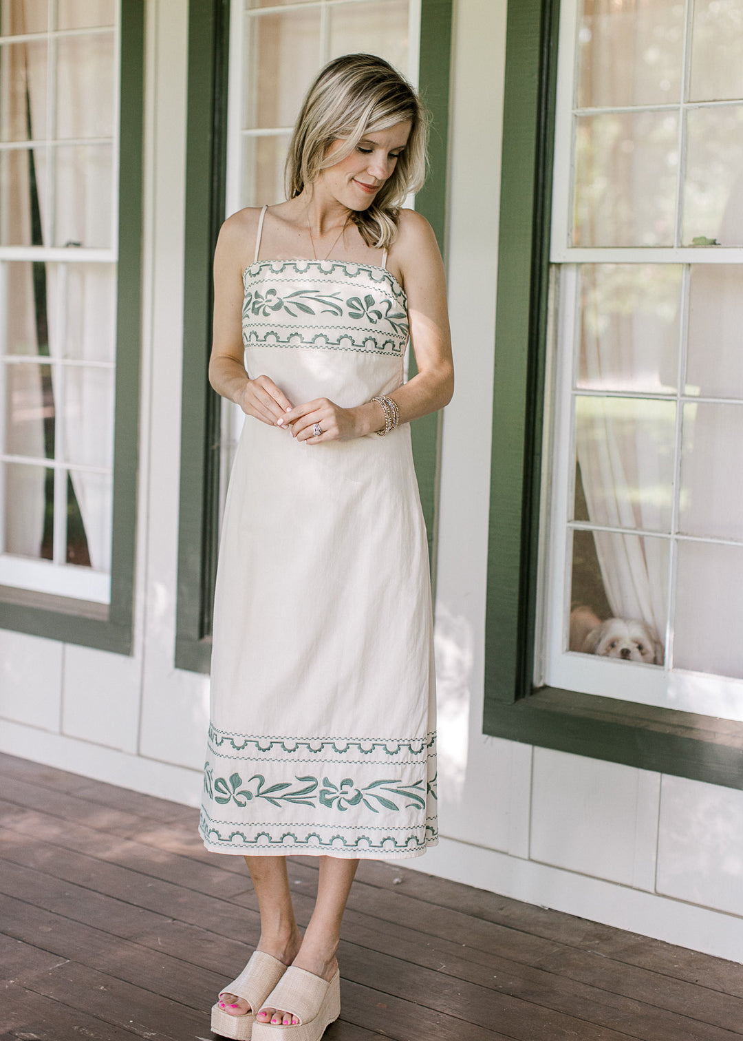 Feminina Spaghetti Strap Dress