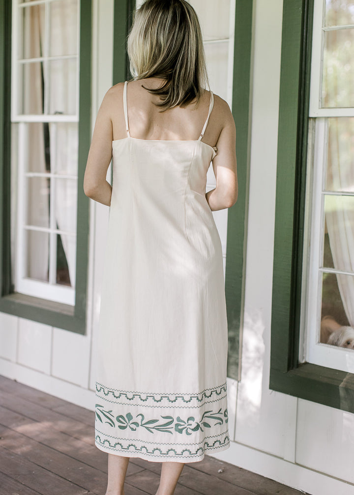 Feminina Spaghetti Strap Dress