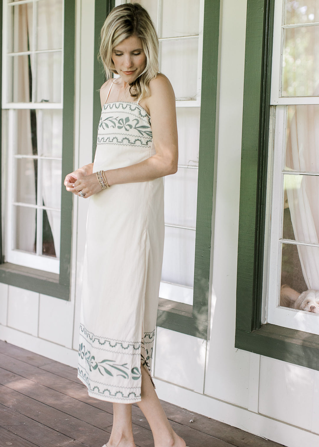Feminina Spaghetti Strap Dress