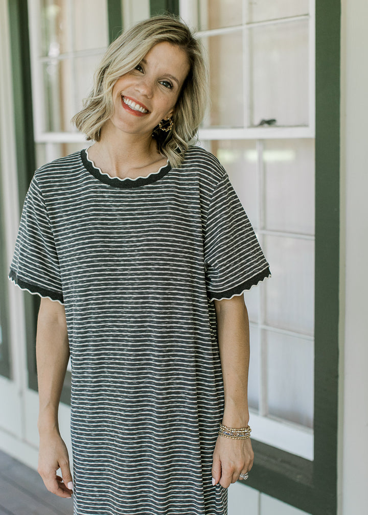 Charcoal and Ivory Scallop Maxi