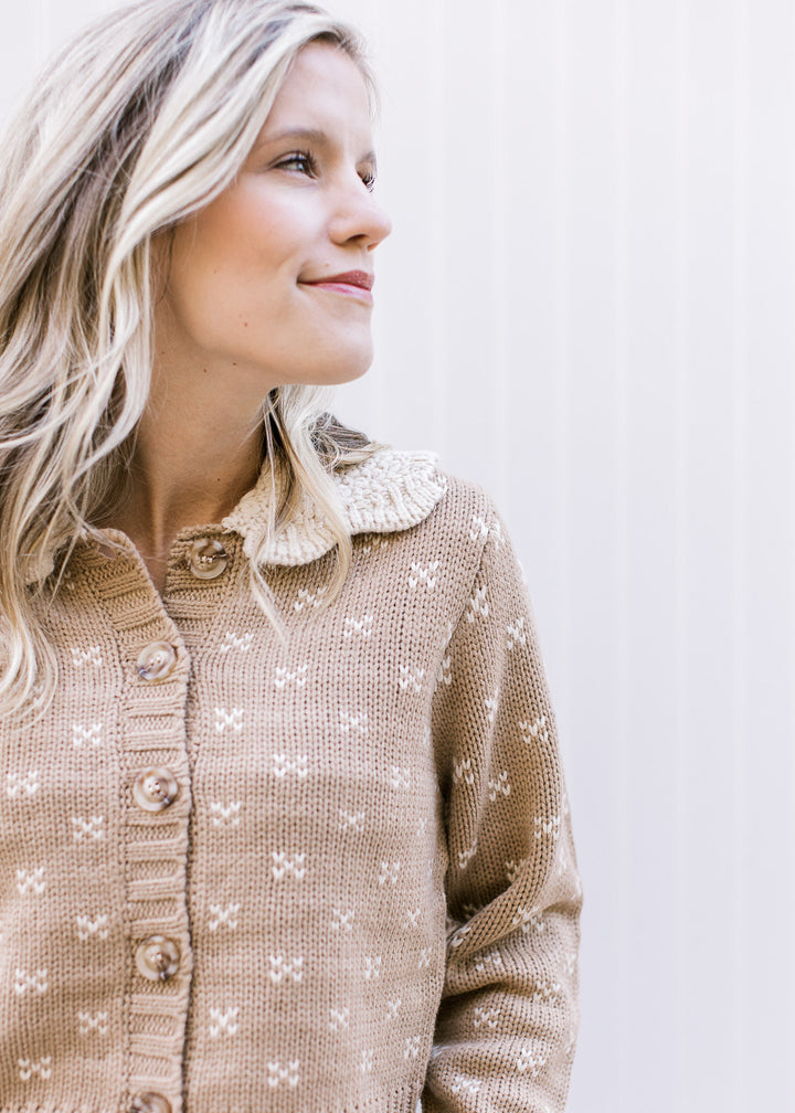 Knit Collar Cardigan