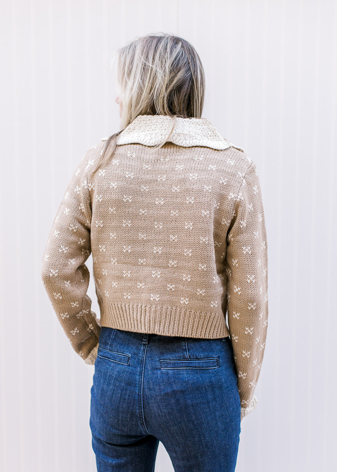 Knit Collar Cardigan