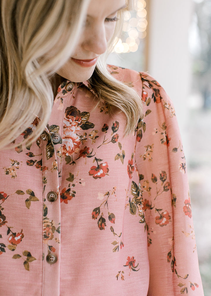 Peachy Floral Spray Top
