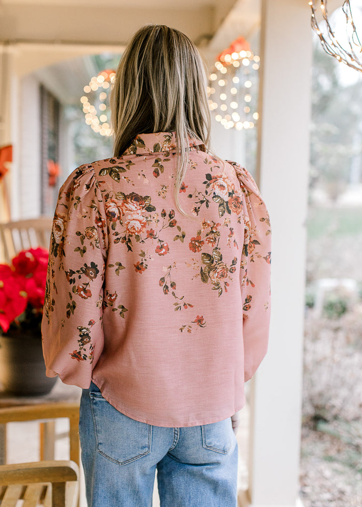 Peachy Floral Spray Top