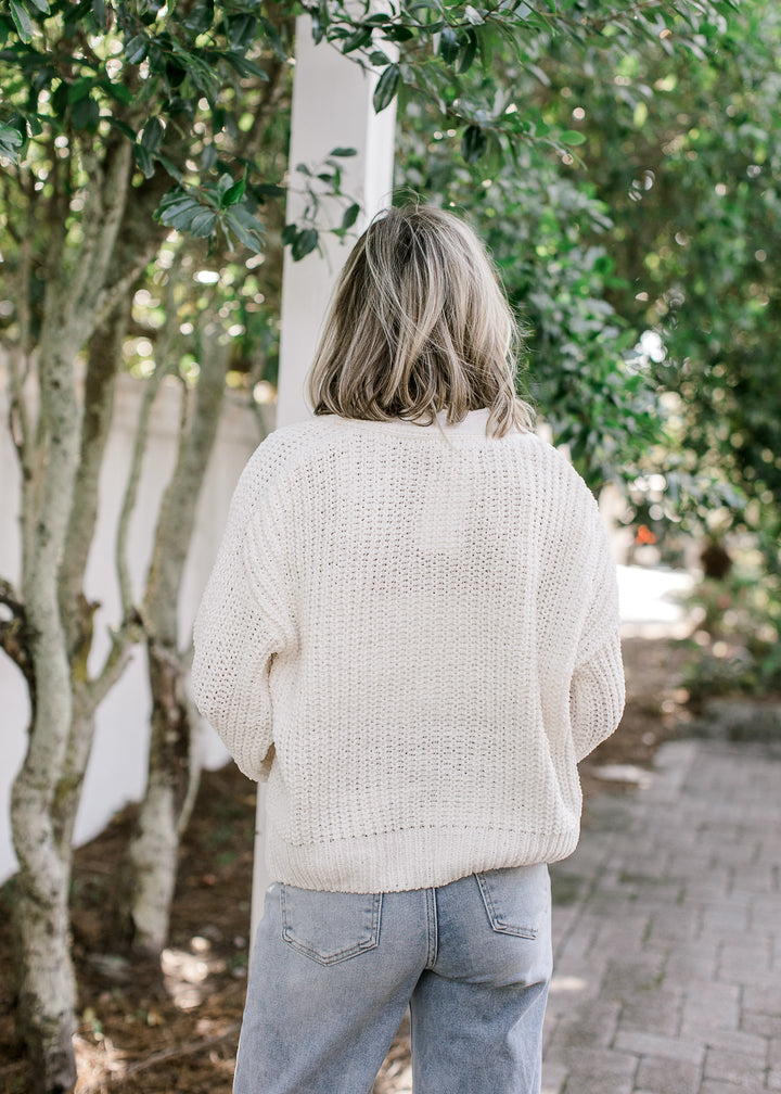 Powder Cream Knit Button Sweater
