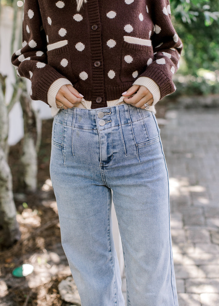 Risen Hi Front and Back Dart Jean
