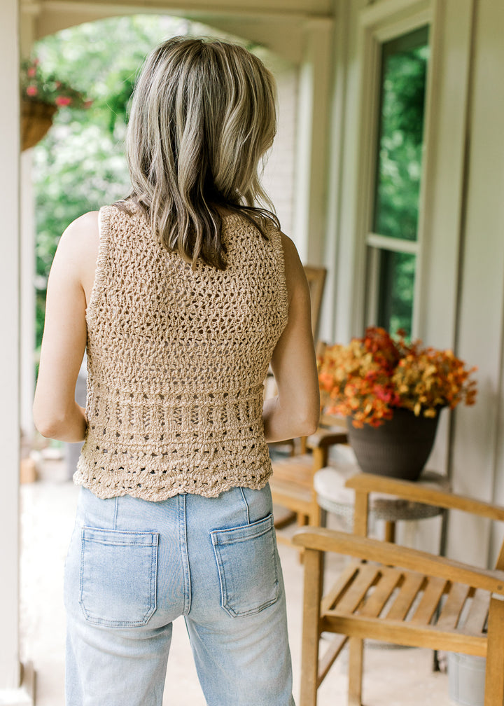 Textured Sleeveless Cardigan