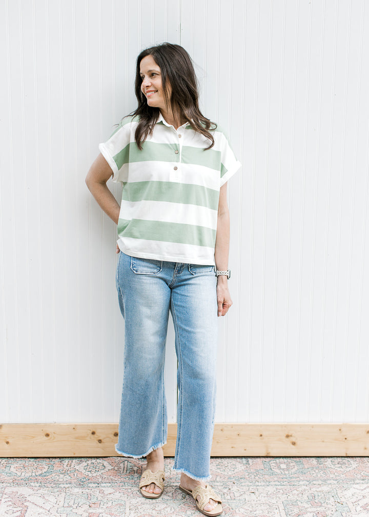 Throwback Collared Tee in Ivory and Sage