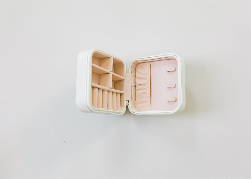 X Square Travel Jewelry Case - White